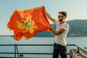 Funkcioner Ure podnio ostavku: "Zbog ministara koji idu na fašističke skupove" Funkcioner Ure podnio ostavku: "Zbog ministara koji idu na fašističke skupove"