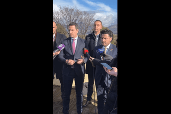 Abazović: Očekujete da napadam Kovača, to se neće desiti Abazović: Očekujete da napadam Kovača, to se neće desiti