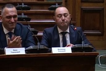 Đoković: Formiraću jaku organizaciju, Trg od ćirilice dovešću u Danilovgrad, odmah sam unio trobojku u kabinet Đoković: Formiraću jaku organizaciju, Trg od ćirilice dovešću u Danilovgrad, odmah sam unio trobojku u kabinet