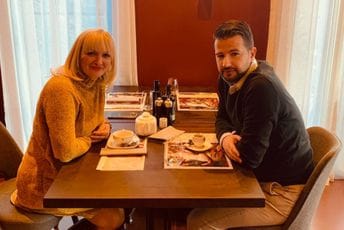 „Prijateljski dijalog“: Milatović i Borovinić-Bojović na kafi „Prijateljski dijalog“: Milatović i Borovinić-Bojović na kafi