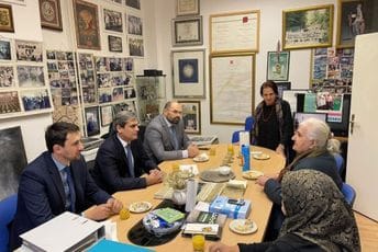 Ibrahimović sa majkama Srebrenice: Damjanović i Kovač pokazali nepoštovanje prema BiH i žrtvama genocida Ibrahimović sa majkama Srebrenice: Damjanović i Kovač pokazali nepoštovanje prema BiH i žrtvama genocida