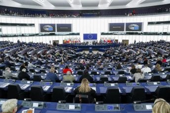 Europarlamentarci osudili miješanje SPC u procese u Crnoj Gori, pozivaju na stabilnost