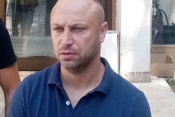 Bivši željezarci i dalje na krovu fabrike: Ove sedmice očekuju dobre vijesti iz EPC Bivši željezarci i dalje na krovu fabrike: Ove sedmice očekuju dobre vijesti iz EPC