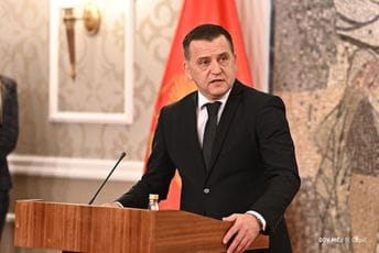 Vojinović: Ne vodim pregovore o tome da se moje ime nađe na bilo kojoj poslaničkoj listi Vojinović: Ne vodim pregovore o tome da se moje ime nađe na bilo kojoj poslaničkoj listi