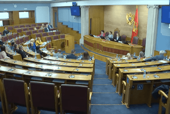 Pred Ustavnim odborom saslušana još tri kandidata, Kordić za sjutra najavila saslušanje četvoro Pred Ustavnim odborom saslušana još tri kandidata, Kordić za sjutra najavila saslušanje četvoro