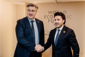 Abazović sa Plenkovićem: Ulazak Hrvatske u Šengen podstrek evropskoj perspektivi Zapadnog Balkana Abazović sa Plenkovićem: Ulazak Hrvatske u Šengen podstrek evropskoj perspektivi Zapadnog Balkana