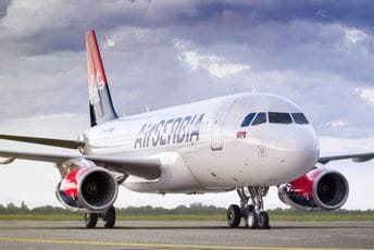 Avion sinoć poletio ka Podgorici, pa vraćen nazad na aerodrom Avion sinoć poletio ka Podgorici, pa vraćen nazad na aerodrom