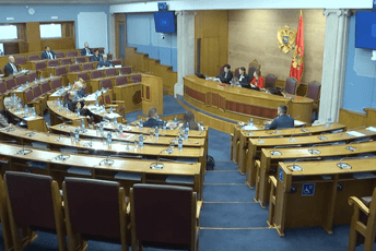 Nastavljena saslušanja pred Ustavnim odborom: Za četiri dana saslušano 14 kandidata, nastavak u ponedjeljak Nastavljena saslušanja pred Ustavnim odborom: Za četiri dana saslušano 14 kandidata, nastavak u ponedjeljak