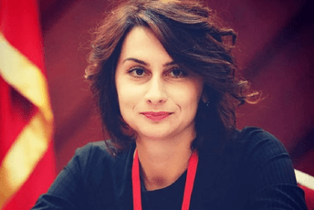 Crnogorskim jezikom ne pozivaju se paravojne formacije