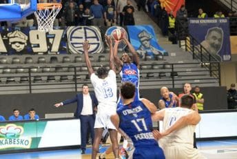 Podgoričani umalo ispustili pobjedu: Na kraju je MZT poražen, ali malo ko može biti zadovoljan izdanjem 'plavih' Podgoričani umalo ispustili pobjedu: Na kraju je MZT poražen, ali malo ko može biti zadovoljan izdanjem 'plavih'