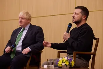 Zelenski i Džonson: Ukrajina može pobijediti Rusiju do kraja godine Zelenski i Džonson: Ukrajina može pobijediti Rusiju do kraja godine