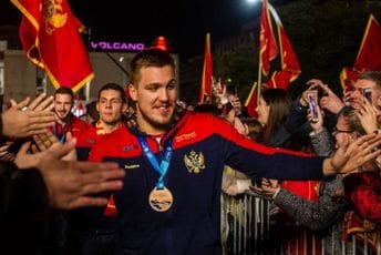 “Sramno su me izbacili iz reprezentacije”: Još jedan naš vaterpolista igraće za drugu državu “Sramno su me izbacili iz reprezentacije”: Još jedan naš vaterpolista igraće za drugu državu