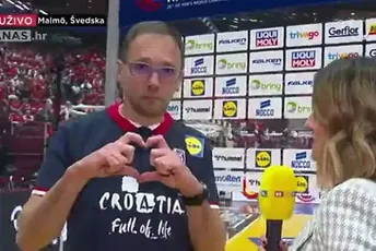 Pogledajte kako je selektor Hrvatske 'odgovorio' na pitanje novinarke (VIDEO) Pogledajte kako je selektor Hrvatske 'odgovorio' na pitanje novinarke (VIDEO)