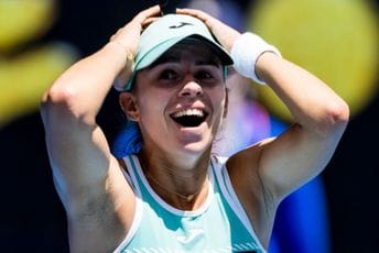 Uspjeh karijere Magde Linet, u polufinalu i Sabalenka Uspjeh karijere Magde Linet, u polufinalu i Sabalenka