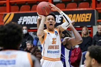 'Plavi' poraženi u Grčkoj: Nakon serije Promiteasa u finišu trećeg kvartala, povratka nije bilo 'Plavi' poraženi u Grčkoj: Nakon serije Promiteasa u finišu trećeg kvartala, povratka nije bilo