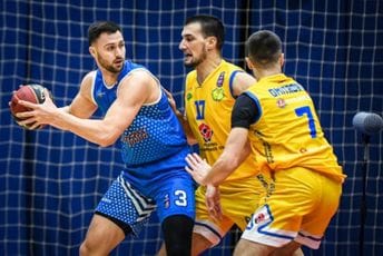 Košarkaši Podgorice ubjedljivi protiv Osijeka Košarkaši Podgorice ubjedljivi protiv Osijeka