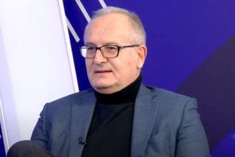 Darko Šuković vratio Društvu crnogorskih novinara nagradu za životno djelo