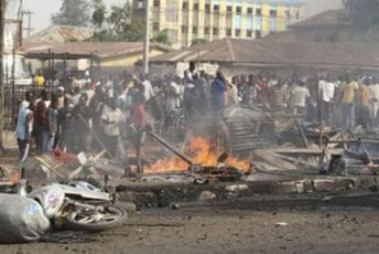 Najmanje 54 mrtvih u Nigeriji: Bomba eksplodirala dok su stočari selili životinje iz države u državu Najmanje 54 mrtvih u Nigeriji: Bomba eksplodirala dok su stočari selili životinje iz države u državu