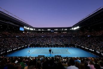 Nije bilo potrebe za trećim setom: Ribakina je prva finalistkinja Australian Opena Nije bilo potrebe za trećim setom: Ribakina je prva finalistkinja Australian Opena