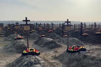 Nepregledno polje: Pripadnike grupe Vagner sahranjuju na zabačenim grobljima u Rusiji Nepregledno polje: Pripadnike grupe Vagner sahranjuju na zabačenim grobljima u Rusiji