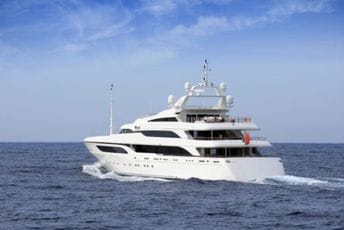 Zbog ruske jahte u Splitu uhapšene četiri osobe, istraga u toku Zbog ruske jahte u Splitu uhapšene četiri osobe, istraga u toku