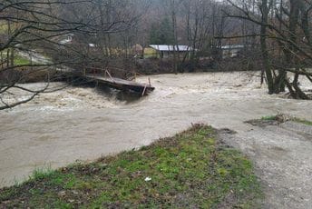 Bujica odnijela most na Ljuboviđi: Osam porodica devet dana odsječeno od svijeta