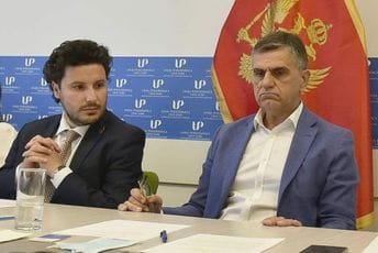 Kako Abazović kaže: Mitrović otpravnik poslova u Beogradu Kako Abazović kaže: Mitrović otpravnik poslova u Beogradu
