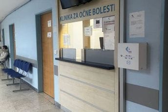 Došli na vrijeme na zakazani pregled, proveli pola dana ispred ambulante Došli na vrijeme na zakazani pregled, proveli pola dana ispred ambulante