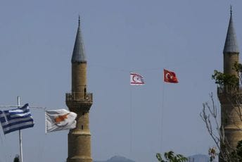Čelnik turskog dijela Kipra: Potrebne dvije samostalne države, sve ostalo bilo je gubljenje vremena Čelnik turskog dijela Kipra: Potrebne dvije samostalne države, sve ostalo bilo je gubljenje vremena