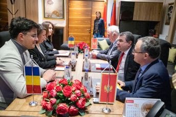 Šaranović: Predsjednik može biti naš kandidat ili neko ko je plod dogovora Demokrata i partija sličnih orjentacija Šaranović: Predsjednik može biti naš kandidat ili neko ko je plod dogovora Demokrata i partija sličnih orjentacija