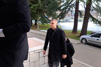 Mićunović i Kostić priznali krivicu, izvinili se policajcima Mićunović i Kostić priznali krivicu, izvinili se policajcima