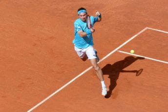 Nekada slavni teniser, danas dronovima baca bombe u ratu Nekada slavni teniser, danas dronovima baca bombe u ratu