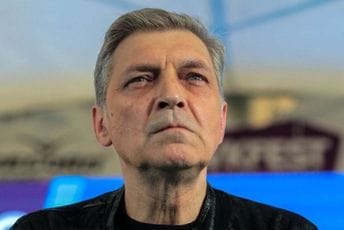 Novinar u Rusiji osuđen na osam godina zatvora zbog 'lažnih vijesti' o Mariupolju Novinar u Rusiji osuđen na osam godina zatvora zbog 'lažnih vijesti' o Mariupolju