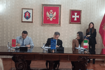 Potpisan Sporazum o bratimljenju Cetinja i Sijene Potpisan Sporazum o bratimljenju Cetinja i Sijene