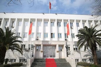 Kabinet predsjednika: Veličanje ratnih zločinaca nije EU put Crne Gore
