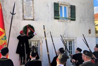 U Đenovićima obilježeno 105 godina od Pobune mornara u Boki U Đenovićima obilježeno 105 godina od Pobune mornara u Boki