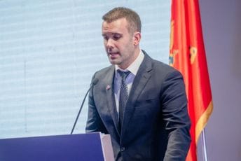 Spajić: Odjavio sam državljanstvo Srbije, ispunjavam uslove da budem kandidat