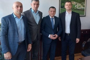 Vojinović: Opština Plužine svake godine izdvaja značajna finansijska sredstva kako bi se unaprijedio proces obrazovanja Vojinović: Opština Plužine svake godine izdvaja značajna finansijska sredstva kako bi se unaprijedio proces obrazovanja