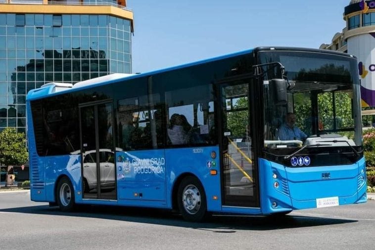 Prvi put u istoriji: Autobusi u Podgorici od ove noći saobraćaće do tri, tako će biti svakog vikenda Prvi put u istoriji: Autobusi u Podgorici od ove noći saobraćaće do tri, tako će biti svakog vikenda
