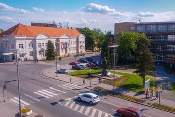 Srbija: Predsjednik opštine tužio građane zbog uvreda na društvenim mrežama Srbija: Predsjednik opštine tužio građane zbog uvreda na društvenim mrežama