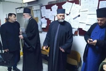 Niko nije kriv za masovni vjerski skup usred korone? Niko nije kriv za masovni vjerski skup usred korone?