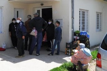 Nikšić: Stariji od 60 godina najbrojniji korisnici Narodne kuhinje Nikšić: Stariji od 60 godina najbrojniji korisnici Narodne kuhinje