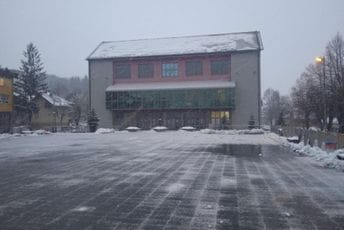 Meteorolozi najavili ledene dane, a radijatori u Domu kulture u Pljevljima hladni Meteorolozi najavili ledene dane, a radijatori u Domu kulture u Pljevljima hladni