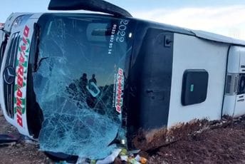 U udesu autobusa u Turskoj poginulo osmoro, povrijeđene desetine putnika U udesu autobusa u Turskoj poginulo osmoro, povrijeđene desetine putnika