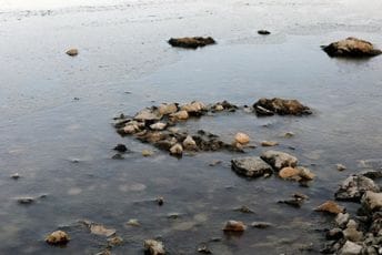 Kod Šibenika zaleđena površina mora (FOTO) Kod Šibenika zaleđena površina mora (FOTO)