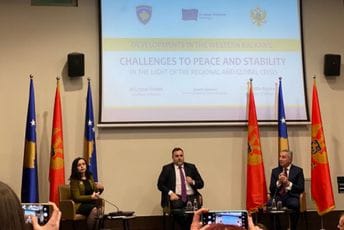 Đukanović: Vlast sklona da slijedi velikosrpske i ruske interese; Osmani: Vučić je promijenio taktiku, ali ne i ciljeve Đukanović: Vlast sklona da slijedi velikosrpske i ruske interese; Osmani: Vučić je promijenio taktiku, ali ne i ciljeve