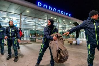 Abazović crnogorskim spasiocima: Ponosni smo na vas Abazović crnogorskim spasiocima: Ponosni smo na vas