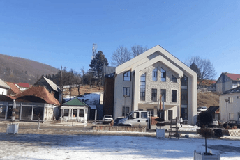 ''Razmišljam da napustim državu i selo koje volim, sve zbog političara'' ''Razmišljam da napustim državu i selo koje volim, sve zbog političara''