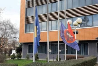 Na Kosovu Dan žalosti zbog zemljotresa u Turskoj i Siriji Na Kosovu Dan žalosti zbog zemljotresa u Turskoj i Siriji