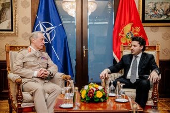 Abazović sa zamjenikom komandanta NATO snaga za Evropu: Sistem kolektivne bezbjednosti ključni segment u zaštiti sigurnosti Abazović sa zamjenikom komandanta NATO snaga za Evropu: Sistem kolektivne bezbjednosti ključni segment u zaštiti sigurnosti